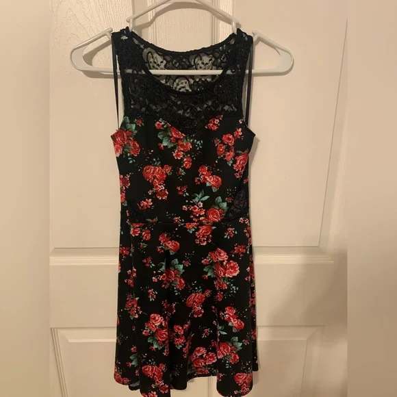 Deb | Dresses | Red And Black Floral Dress With Lace Accents | Poshmark Deb | Dresses | Red And Black Floral Dress With Lace Accents | Poshmark